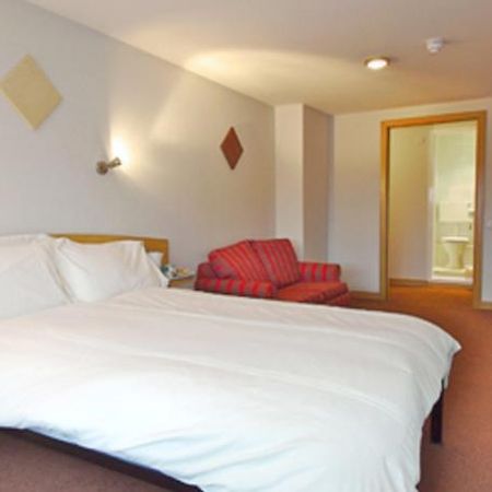 Rosemount Hotel Heathrow Hounslow Ruang foto